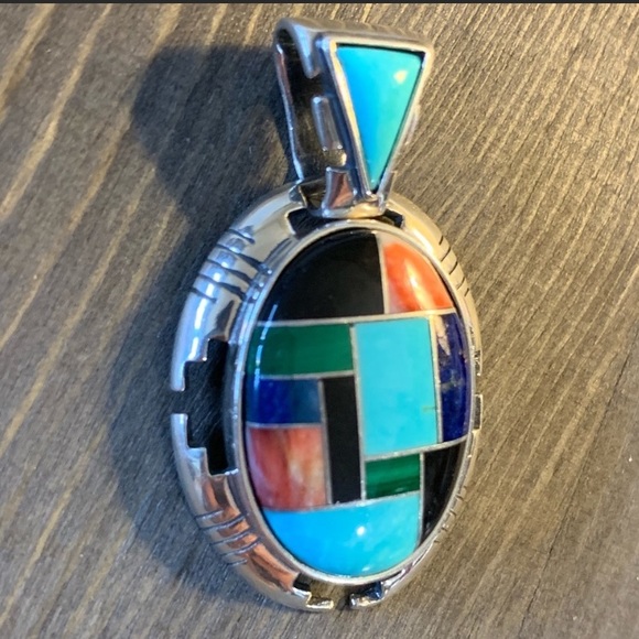 Vintage Jewelry - SOUTHWESTERN TURQUOISE PENDANT